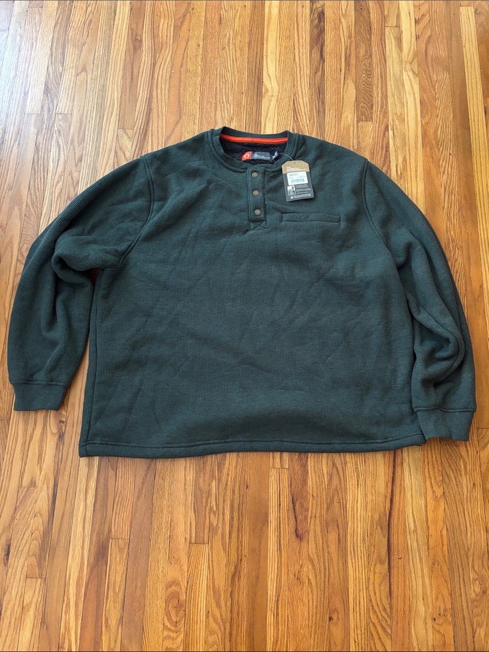 The American Outdoorsman Men’s Dark Green Thermal Henley Sweatshirt